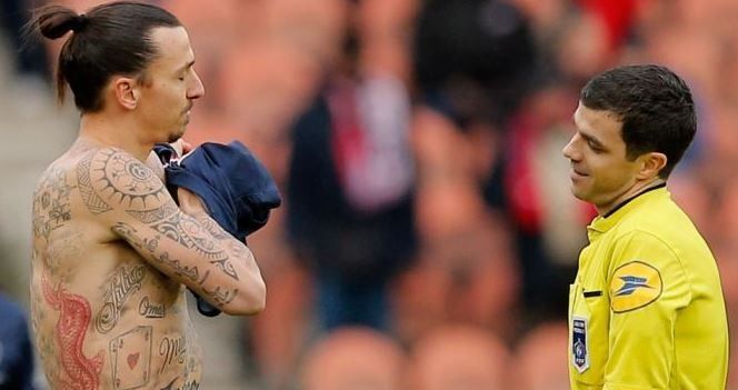 PSG coach Blanc criticizes Ibrahimovic for shirtless tattoo stunt | FOX  Sports